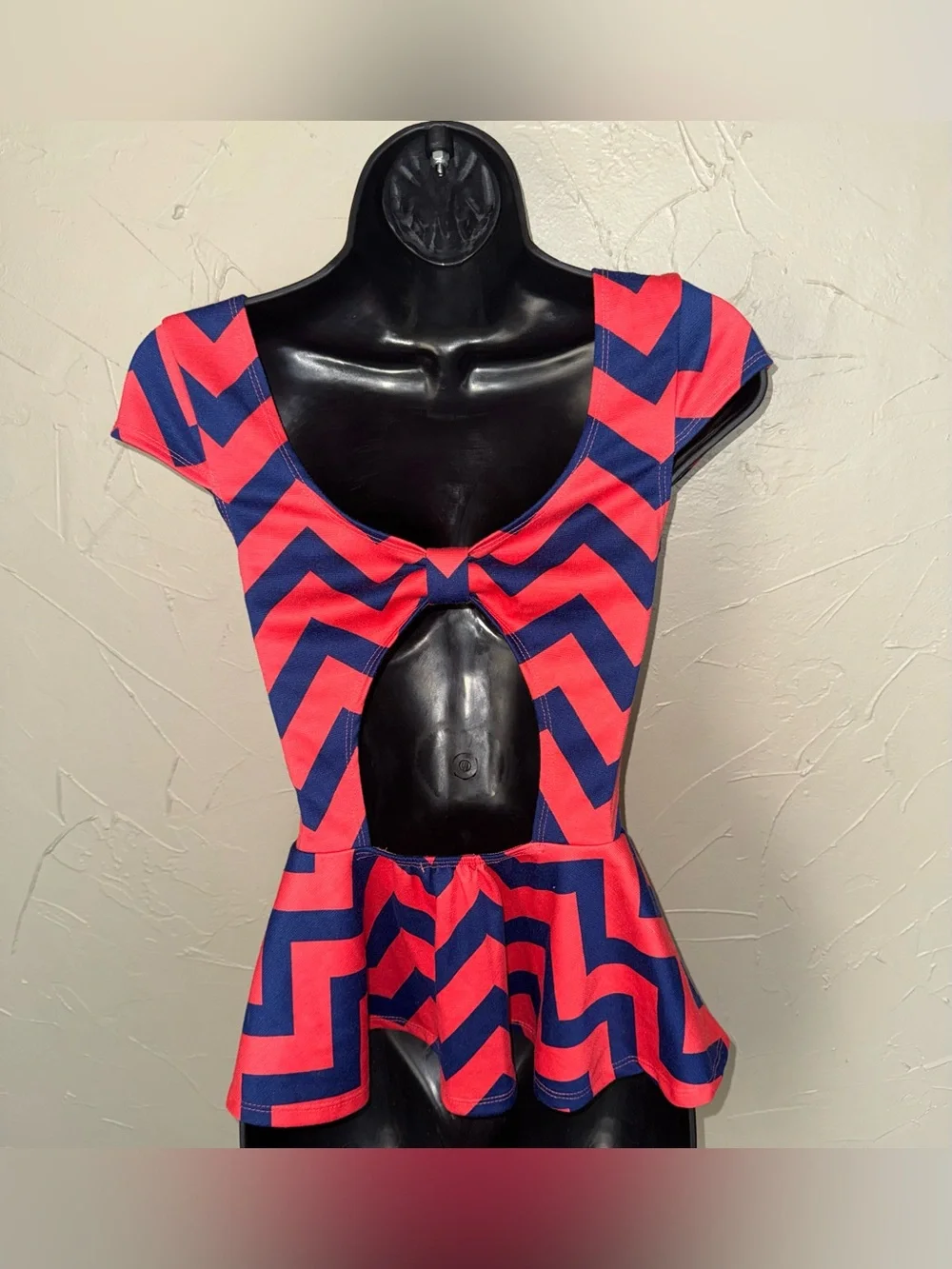 Pink & Blue Chevron Pattern Top - Picture 3 of 4